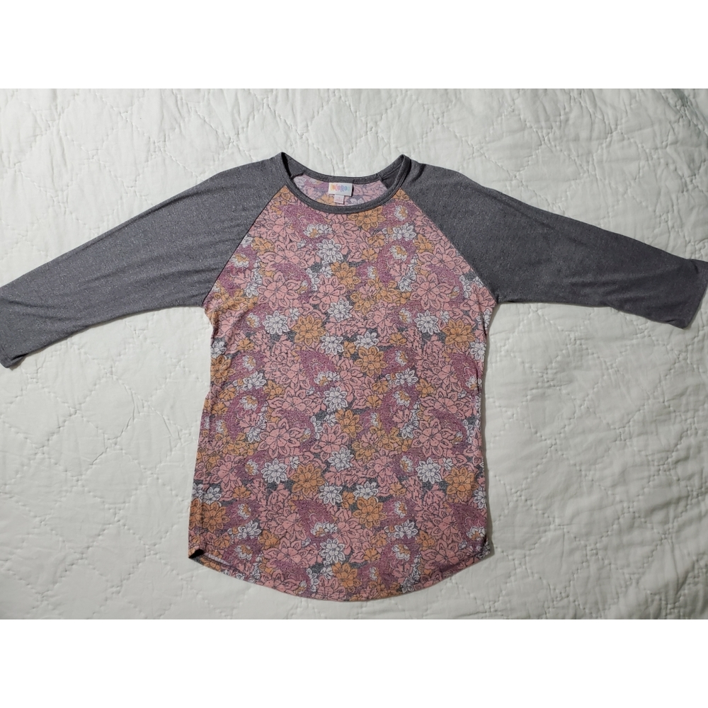 LulaRoe Randy Top - Picture 4 of 8